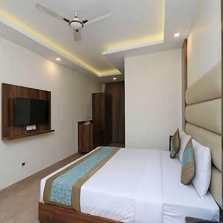 Hotel O Tourist Plaza